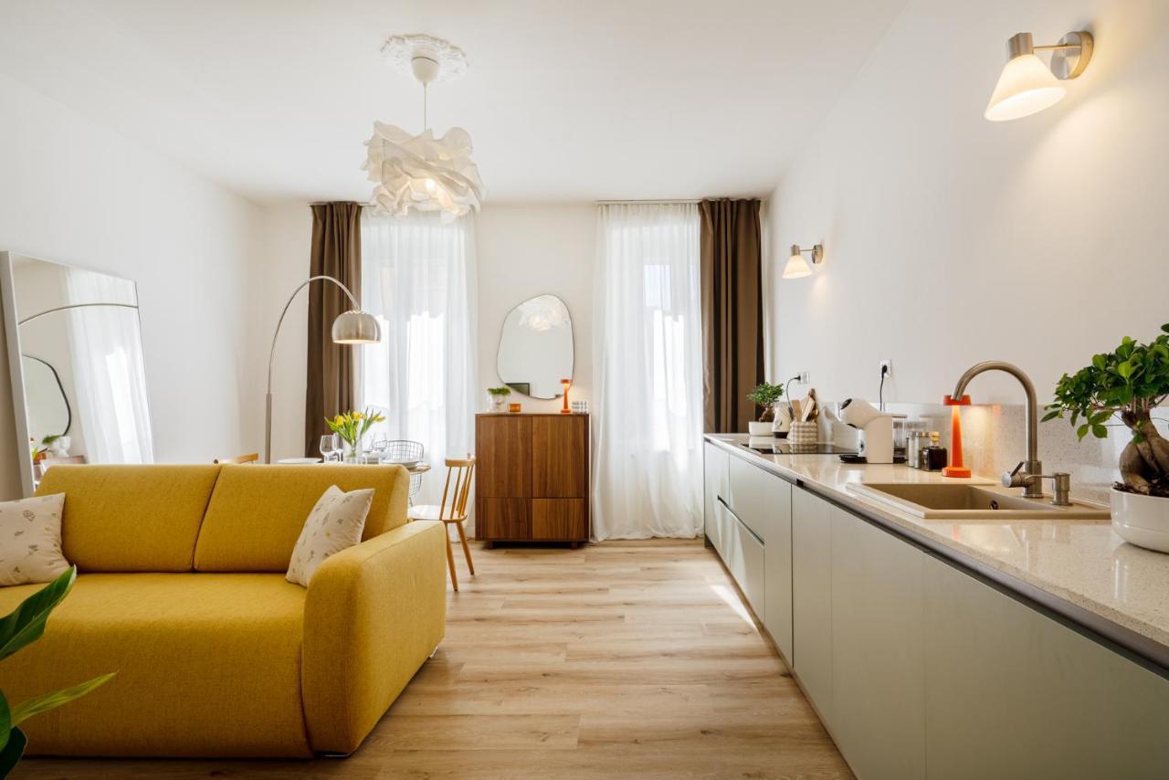 San Giusto Apartment Triëst Buitenkant foto